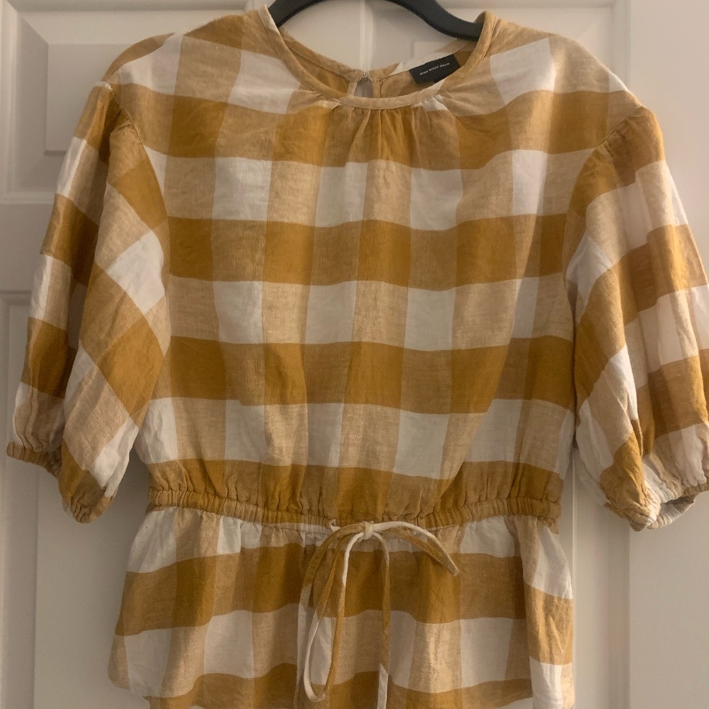 Who Wore What Brand. Camel brown/White blouse. Size S